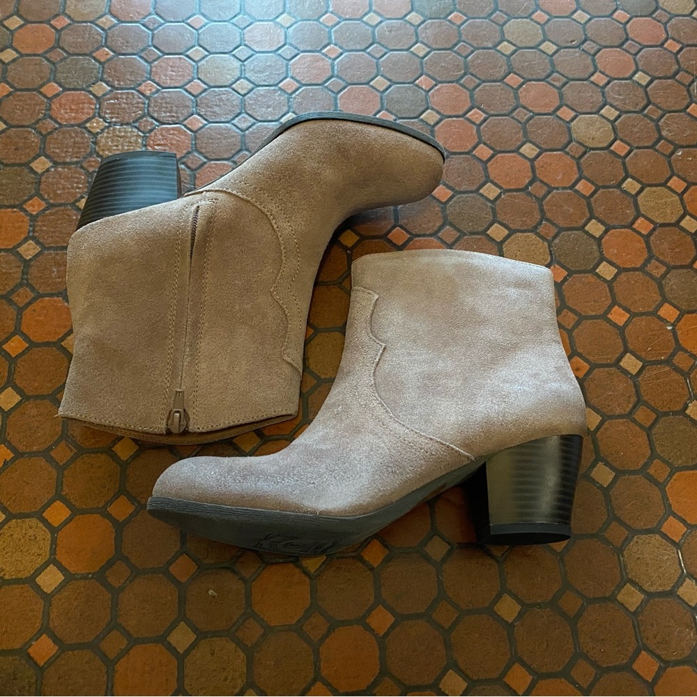 Lucky Brand suede ankle boots